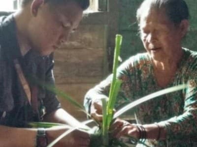 Muhammad Ikhsan, Belajar dan Mengabdi di Desa Gambut