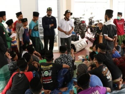 BRG dan Pesantren Al-Mutaqien Riau Edukasi Pengelolaan Gambut tanpa Bakar