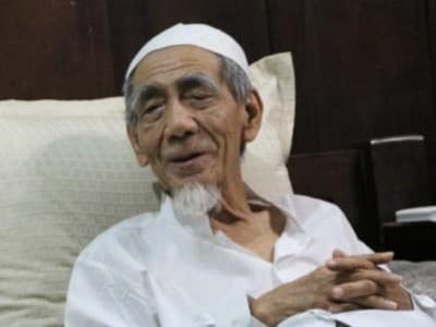 KH Maimoen Zubair Diusulkan Jadi Pahlawan Nasional