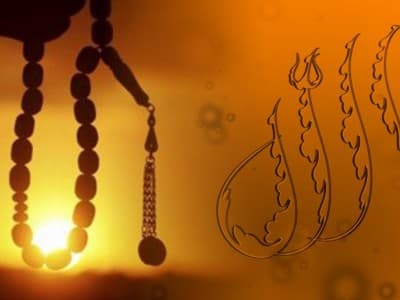 Istighotsah Falakiyah: Berzikir Harus Lebih Banyak dari Berdoa