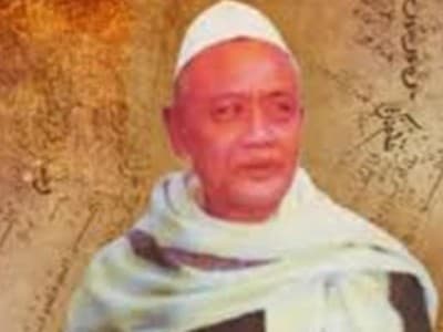 Menengok Kembali Gagasan Fenomenal KH Ali Maksum