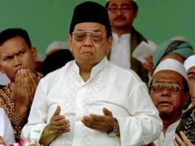 Gus Dur Ingin Agama Tetap Sakral, Tak Diseret untuk Kepentingan Politik