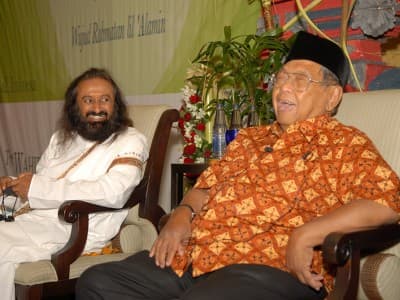 Kita dan Persoalan Hidup Berdampingan