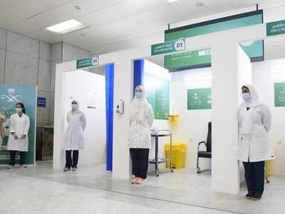 Arab Saudi Bangun Pusat Vaksin Covid-19 di Jeddah