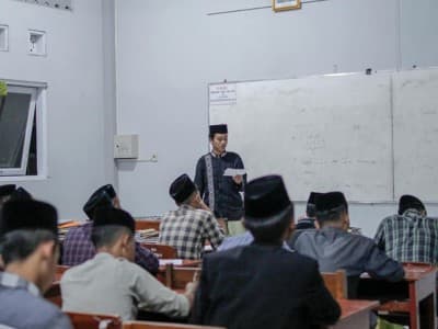 Merawat Tradisi dalam Sistem Penjaminan Mutu Pesantren