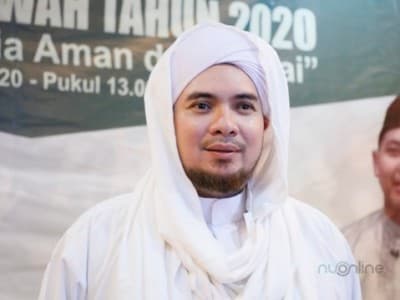 Habib Jindan Jelaskan Dakwah Tanpa Caci Maki