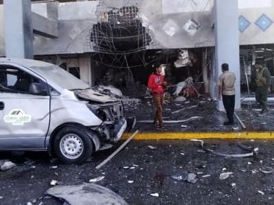 Kondisi Bandara Aden Yaman Usai Terjadi Ledakan