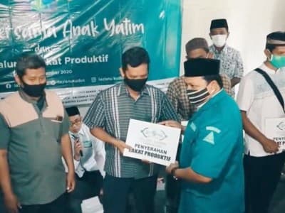 Tutup Tahun 2020, LAZISNU Kudus Salurkan Zakat Produktif ke Dhuafa