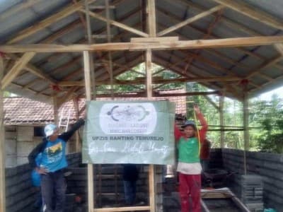 LAZISNU Banyuwangi Akhiri Tahun 2020 dengan Bedah Rumah