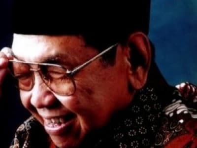 Cerita Rais Syuriyah NU NTB tentang Bukti Kewalian Gus Dur