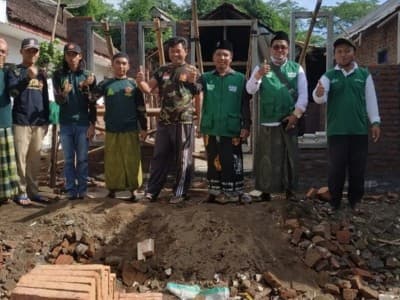 Ranting NU Sememu Lumajang Bedah Rumah Nenek Sebatang Kara