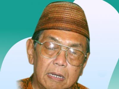 Ketika Gus Dur Makan Nasi Pakai Garam