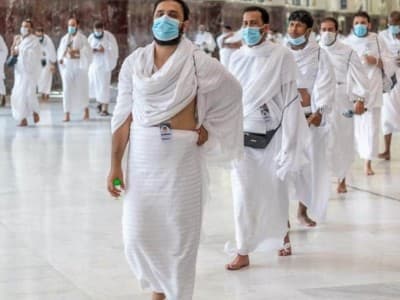 Jamaah Umrah Disyaratkan Sudah Disuntik Vaksin Covid-19