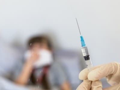 MUI Tetapkan Vaksin Sinovac Halal dan Suci