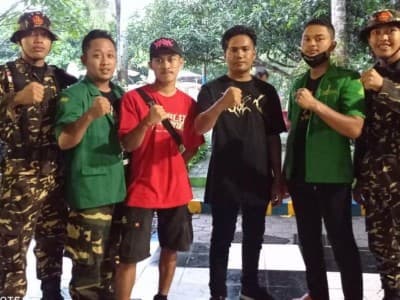 Buka Lapak ala Ranting Ansor Tegalsari Jember Bidik Anak Metal