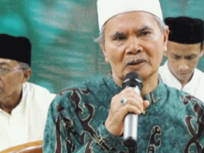 Terima Gelar Kehormatan dari UIN Semarang, Kiai Afifudin Sampaikan Pidato Berbahasa Arab