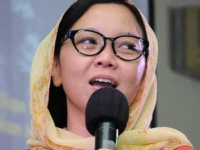 Tips Hadapi Hoaks Vaksin Menurut Alissa Wahid