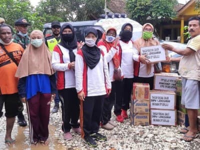 MWCNU Jenggawah Jember Bantu Korban Banjir di Wonosari