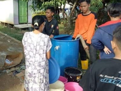 Banser Kalsel Distribusi Air Bersih ke Kabupaten Hulu Sungai Tengah