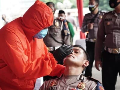 Pagar Nusa Swab Antigen Ratusan Polisi Jakarta