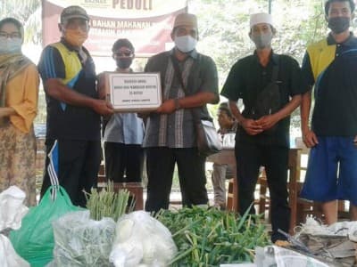 Warga Sekitar Pesantren Cigaru Cilacap Beri Dukungan Santri Isolasi Mandiri