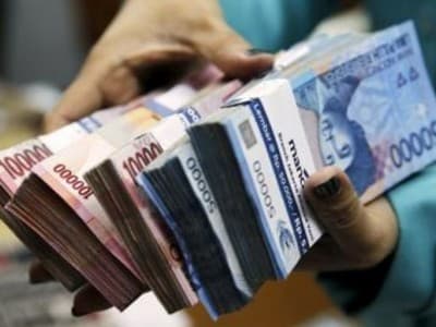 Mengenal Wakaf Uang dan Caranya