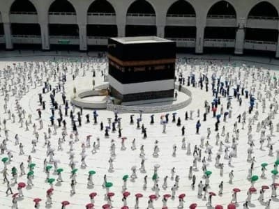 Akses Masuk Arab Saudi Ditutup, Jamaah Umrah Pulang Sesuai Jadwal