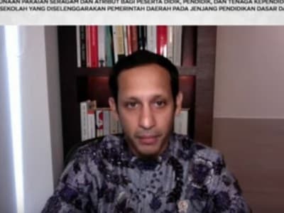 SKB 3 Menteri: Pemda dan Sekolah Negeri Wajib Cabut Aturan Seragam Kekhususan Agama