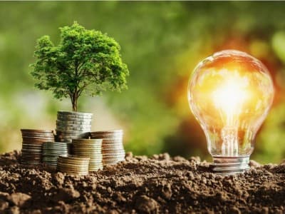 Khutbah Jumat: Harta Terpuji dan Harta Tercela