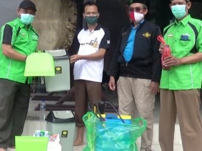 Lewat BBM Berkah, Sejumlah Masjid di Sidoarjo Diharap Bersih dari Corona