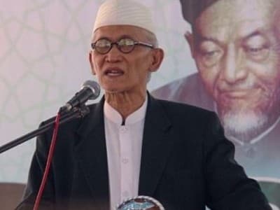 Rais Aam PBNU, KH Miftachul Akhyar Jelaskan Beda Ulama dan Pakar Ilmu