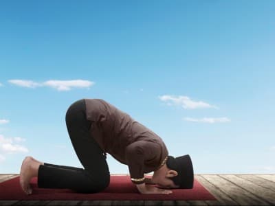 Keistimewaan Sujud menurut Imam Al-Ghazali