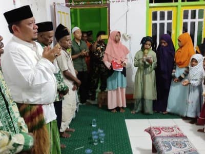 Matan Dorong Mahasiswa Thariqah Bimbing Ngaji Anak-anak Papua