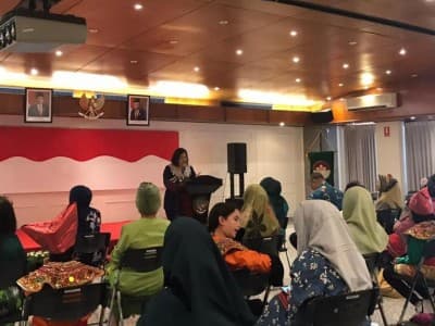 Muslimat NU Australia dan KJRI Perth Gelar Seminar Ketahanan Keluarga