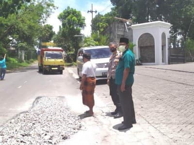 Siapkan Belajar Tatap Muka, Pesantren Ini Terapkan Prokes hingga ‘Ngaspal’ Jalan