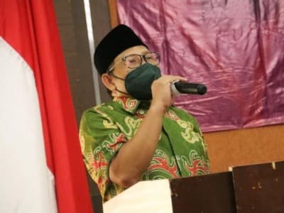 Wakil Ketua DPR Dorong Masyarakat Jombang Bangkit di Tengah Pandemi