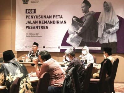 Kementerian Agama Matangkan Peta Jalan Kemandirian Pesantren
