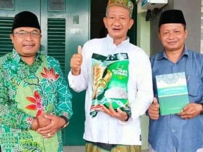 Berdayakan Petani, Tokoh NU Jember Luncurkan Produksi Beras Lokal