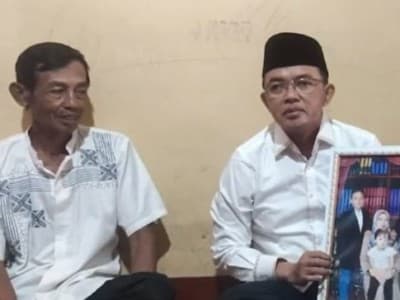 Anggota Komisi VIII DPR Santuni Keluarga Korban Kecelakaan Bus Maut Sumedang