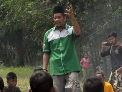 Belajar Ilmu Pemulung dan Kepiting dari Gatot Arifianto
