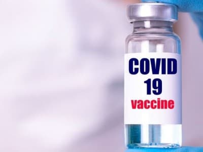 Hasil Bahtsul Masail PWNU Jatim: Vaksin AstraZeneca Suci