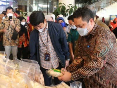 Bazar Wirausaha Mikro Kemnaker Dorong Perluasan Kesempatan Kerja