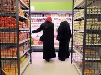 Muslim Prancis Kecam Keputusan Larangan Penyembelihan Ayam secara Halal