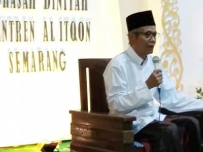 Lurah Pondok Berperan  Besar dalam Bentuk Akhlak Santri 