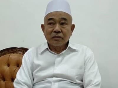 Kiai Asep Tekankan Sembilan Peran Guru Mencerdaskan Bangsa