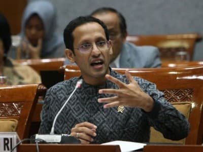 Mendikbud: Pembelajaran Tatap Muka Terbatas Tak Perlu Tunggu Juli 2021