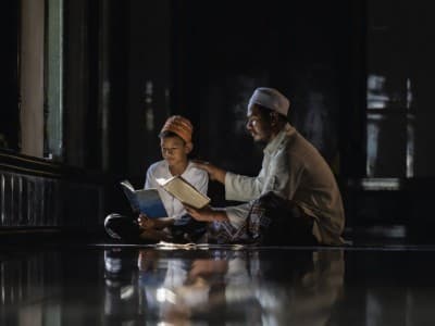 Fatayat NU DIY Jelaskan Peran Penting Ayah dalam Pengasuhan Anak