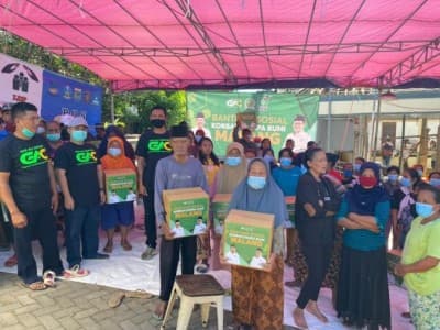 Anggota Komisi IX DPR Salurkan 1.000 Paket Sembako untuk Korban Gempa Malang