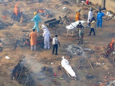 'Tsunami Covid-19' di India Akibat Pengendoran Prokes