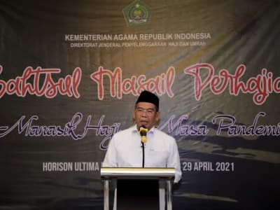 Hadirkan Sejumlah Ahli, Kemenag Gelar Bahtsul Masail Haji di Masa Pendemi